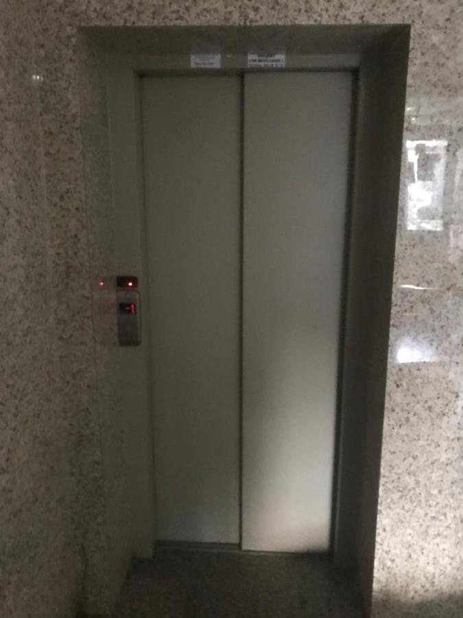 Siera'S Penthouse Apartman Pristina Kültér fotó